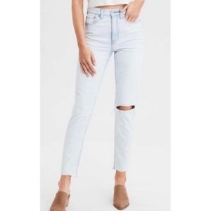 NEW AEO light wash high rise mom jeans